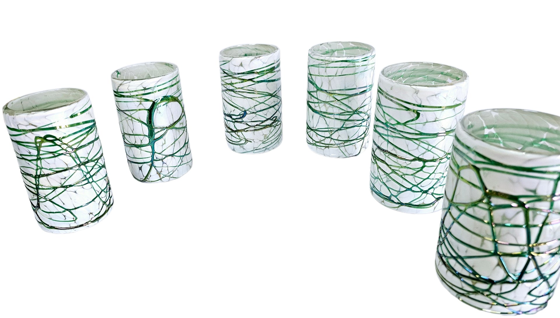 VASOS VIDRIO SOPLADO|SET 6 PIEZAS|ARTESANALMENTE MEXICANOS|PINTAS BLANCAS CON TELARAÑA COLOR VERDE JADE +(INCLUYE REGALO)